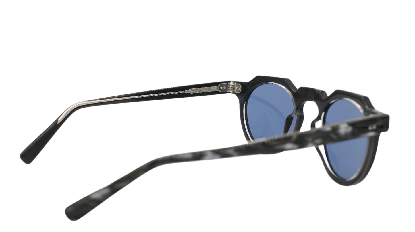 Textured Round Frame – Monochrome Marble with Blue Lenses 1 of 1